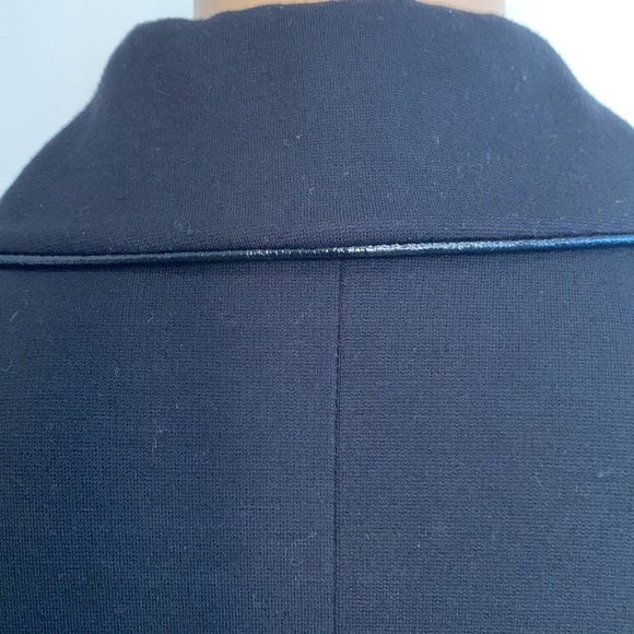 EXPRESS Cape Like Blazer - Picture 7 of 10